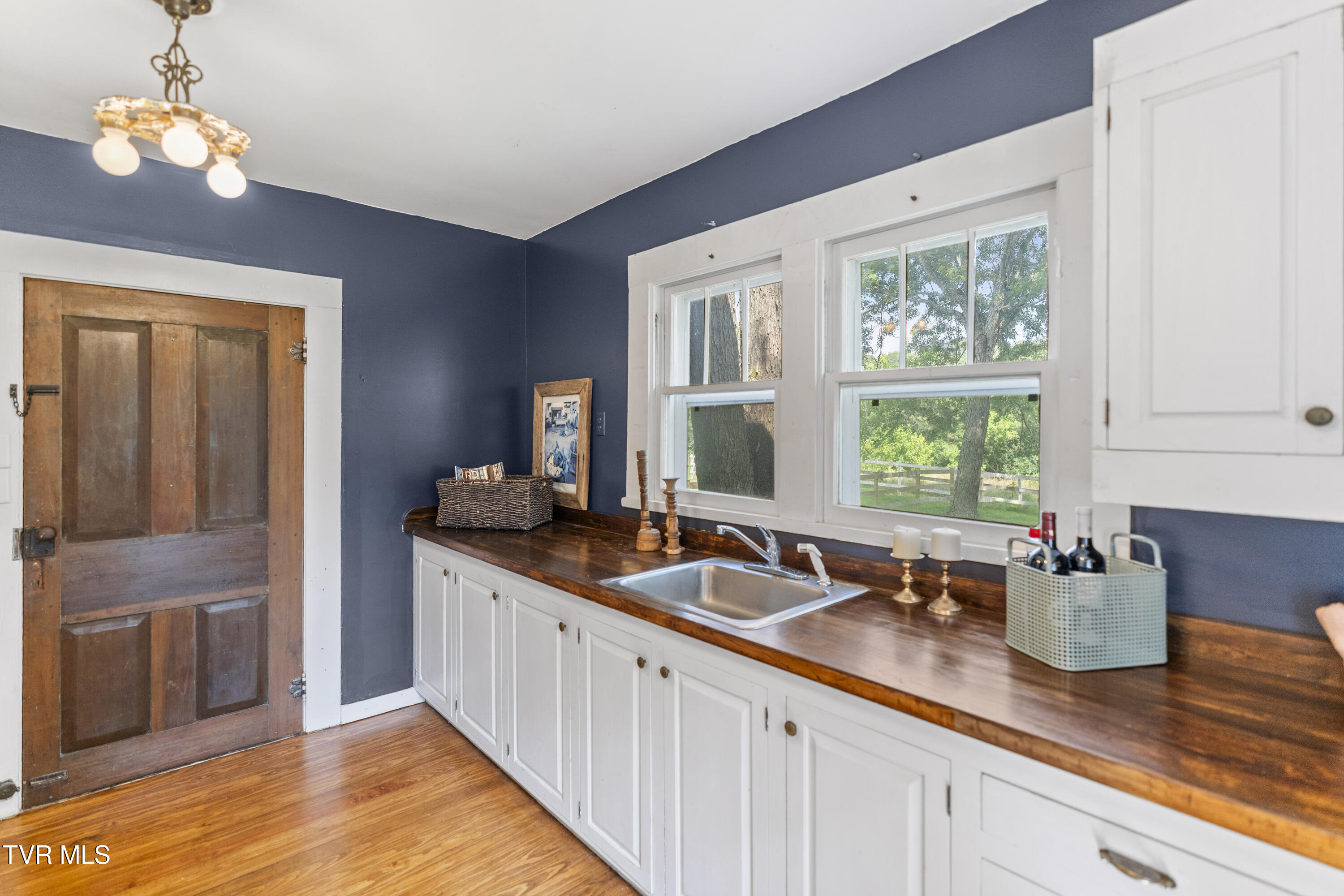 275 Chuckey U M C Road Chuckey, TN 37641 - Photo 31 of 70 DSC09590