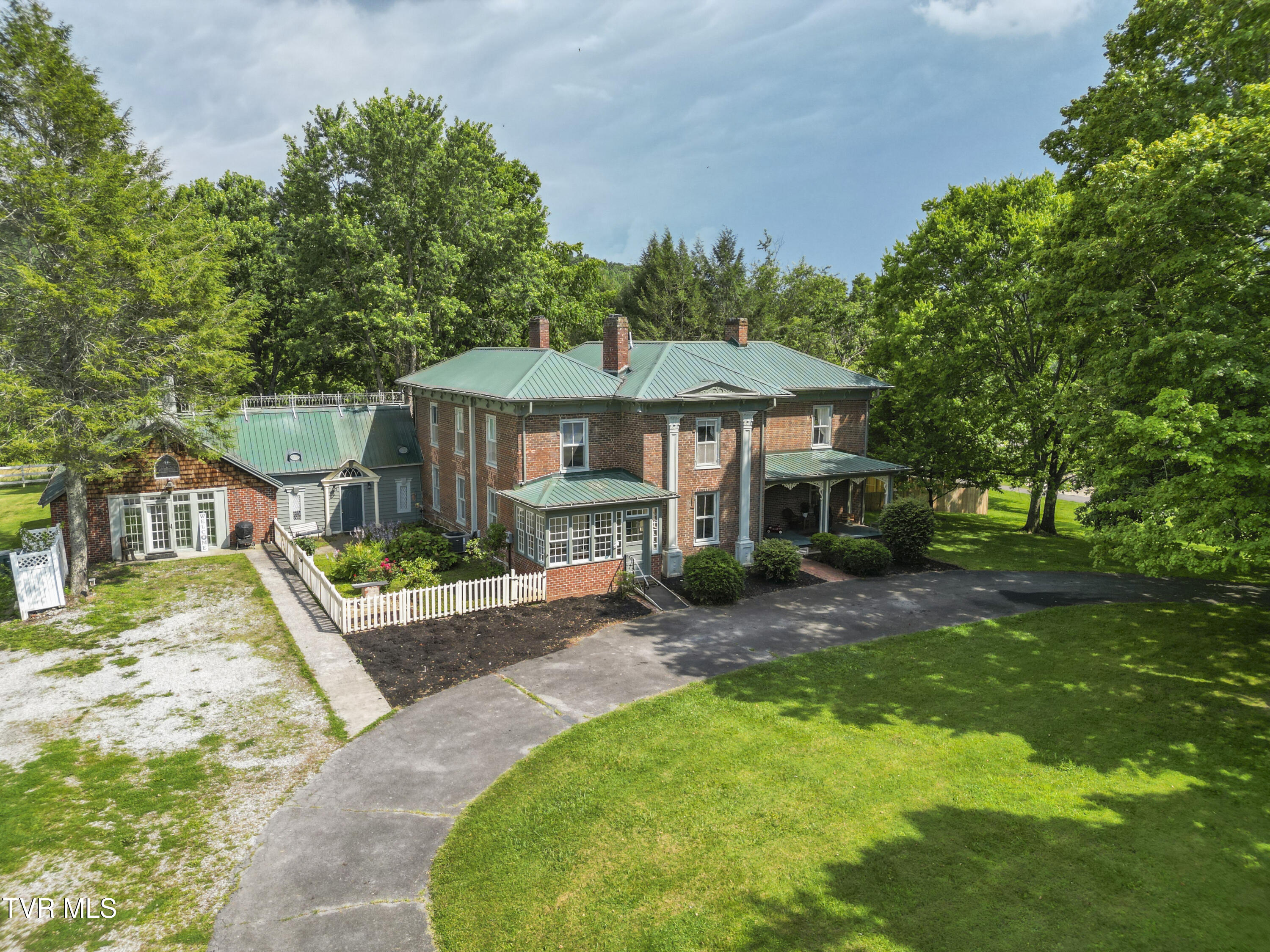 275 Chuckey U M C Road Chuckey, TN 37641 - Photo 5 of 70 DJI_0161