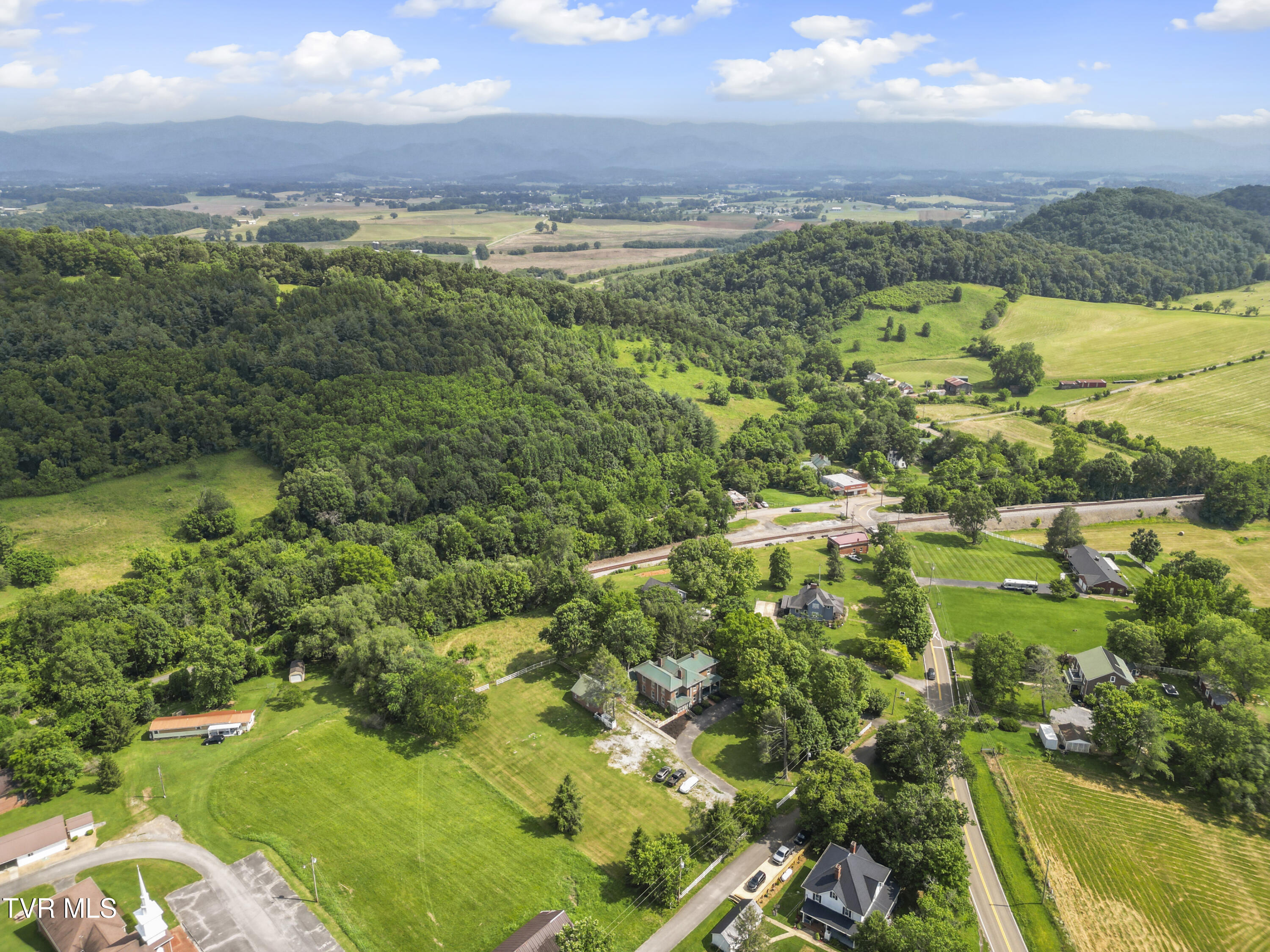 275 Chuckey U M C Road Chuckey, TN 37641 - Photo 8 of 70 DJI_0158