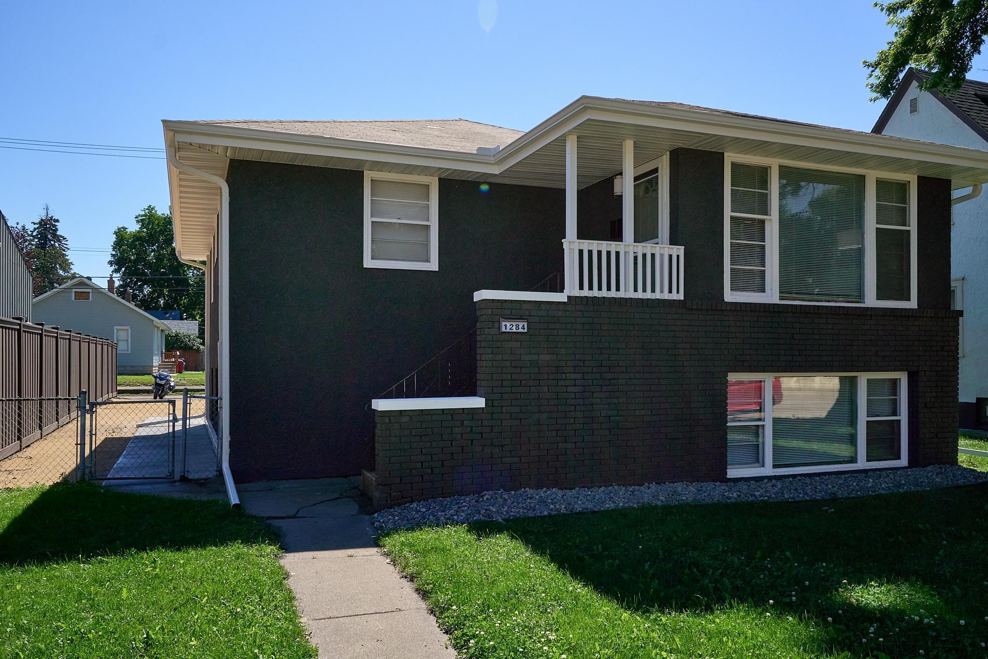 1284 Snelling Avenue North St. Paul, MN 55108 - Photo 2 of 24