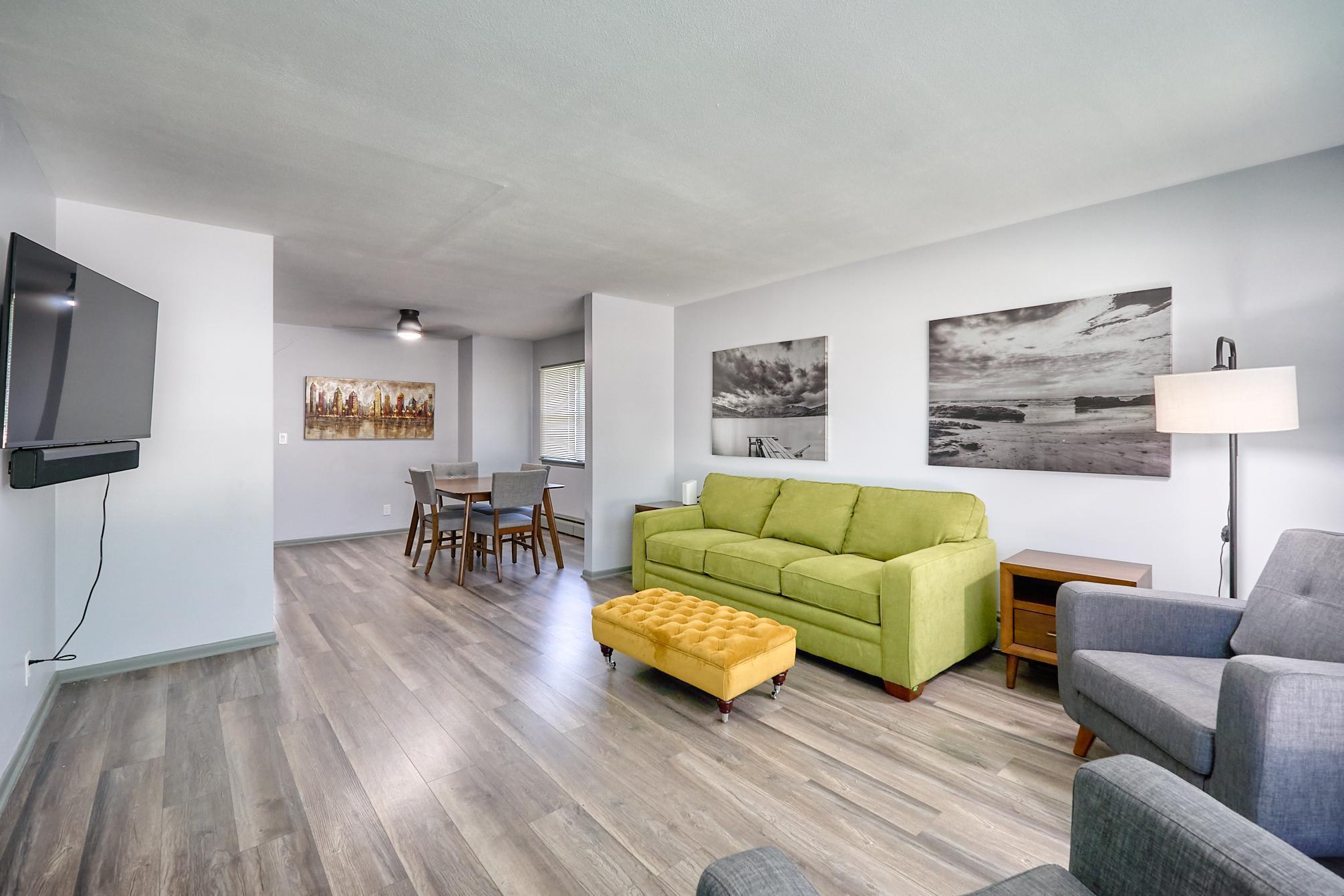 1284 Snelling Avenue North St. Paul, MN 55108 - Photo 6 of 24