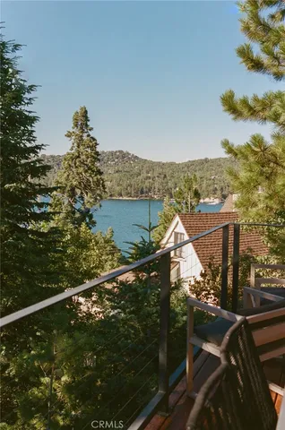 $1,790,000 | 481 Heliotrope Drive, Lake Arrowhead, CA 92352