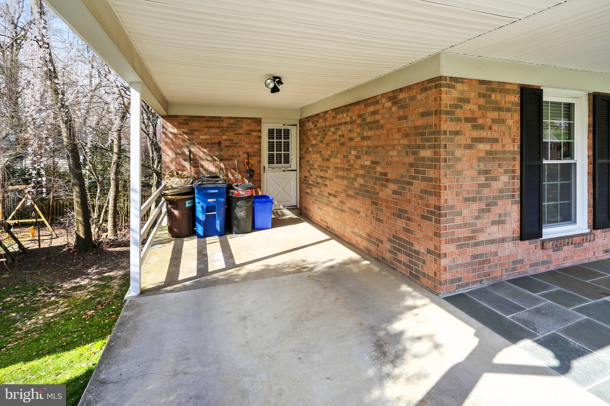 11820 Prestwick Road Potomac, MD 20854 - Photo 2 of 48 Gallery Image 2