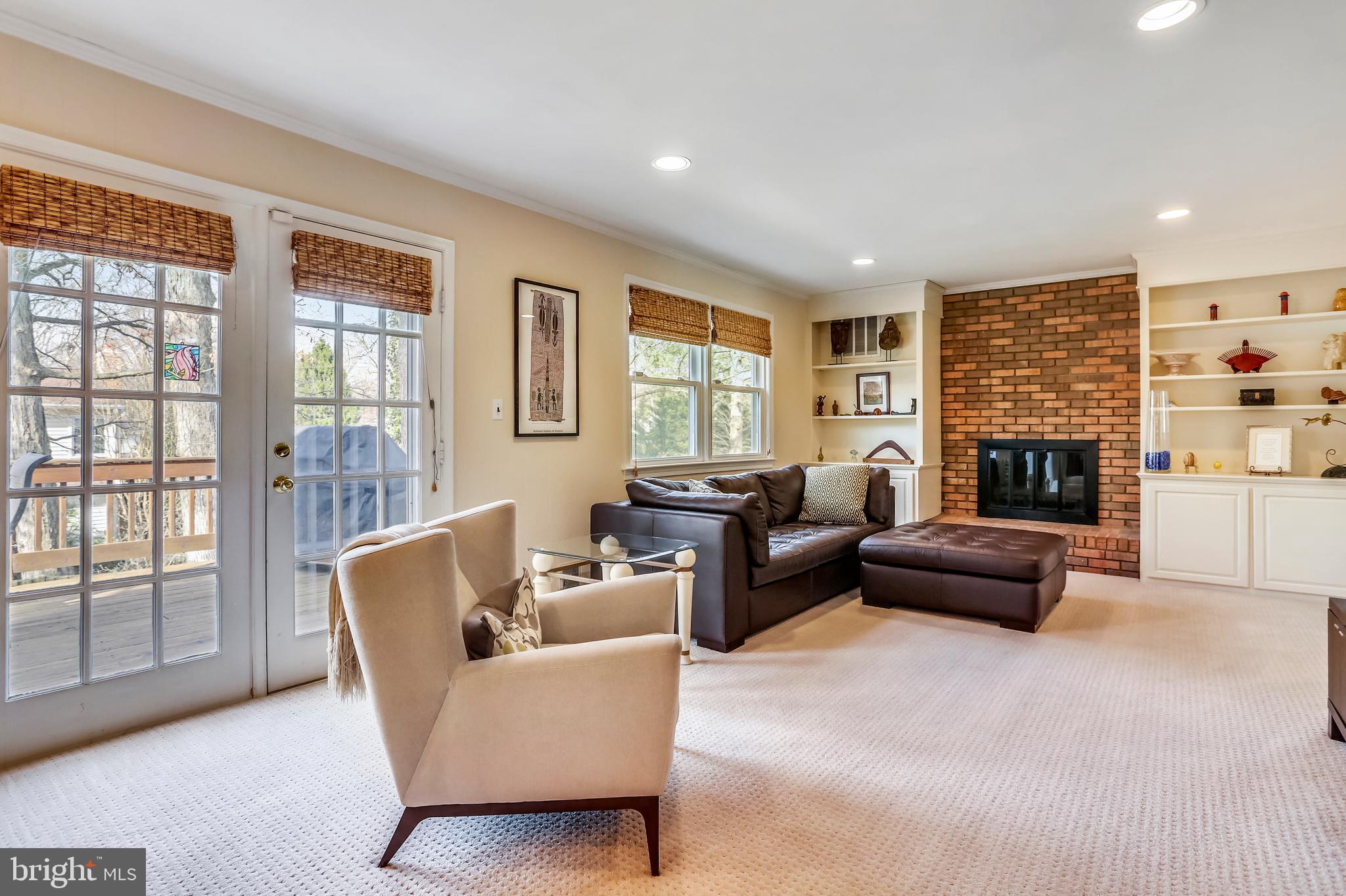 11820 Prestwick Road Potomac, MD 20854 - Photo 17 of 48 Gallery Image 17