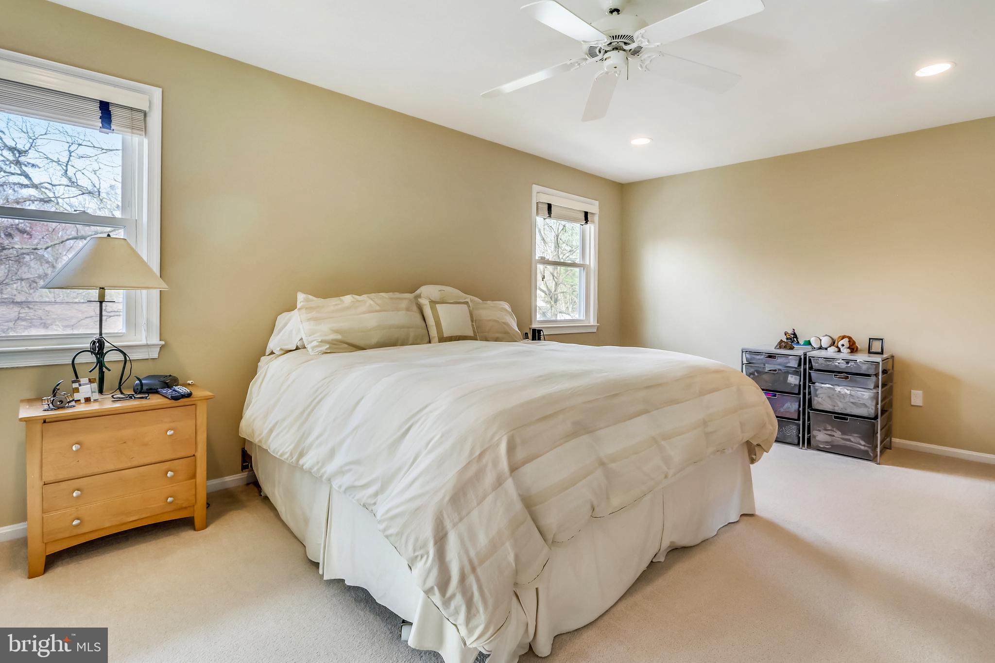 11820 Prestwick Road Potomac, MD 20854 - Photo 30 of 48 Gallery Image 30