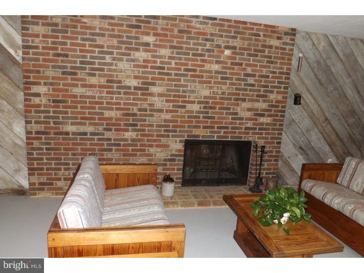 174 Emley's Hill Road Cream Ridge, NJ 08514 - Photo 11 of 23