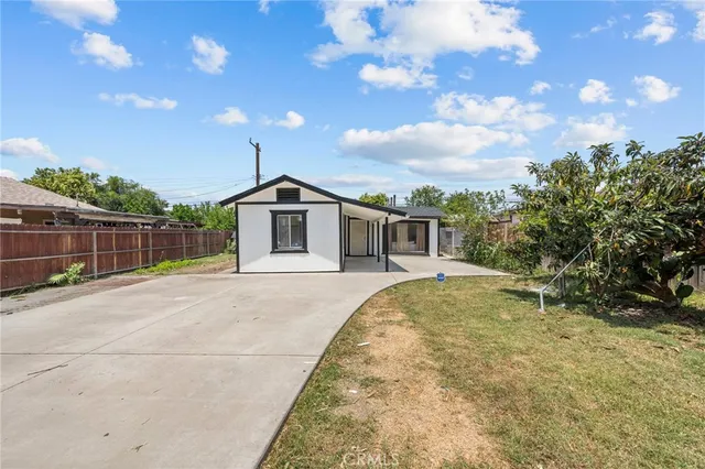 $475,000 | 24576 4th Street, San Bernardino, CA 92410