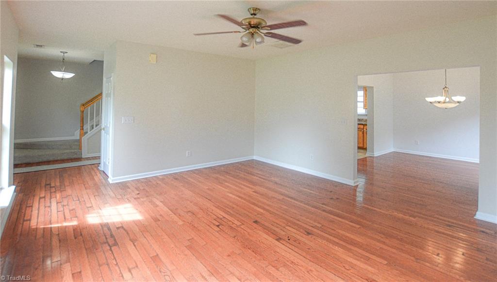 2914 Chestnut Heights Road Winston-Salem, NC 27107 - Photo 3 of 33