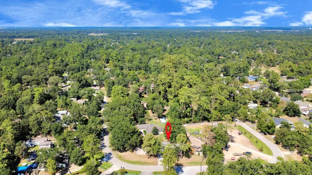 a view of a back yard of the house