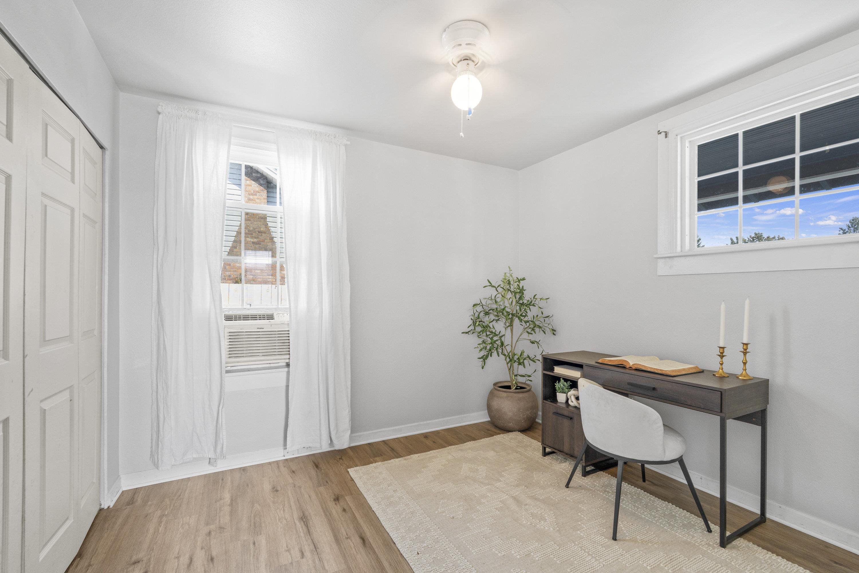 4711 North Stevens Street Spokane, WA 99205 - Photo 3 of 36