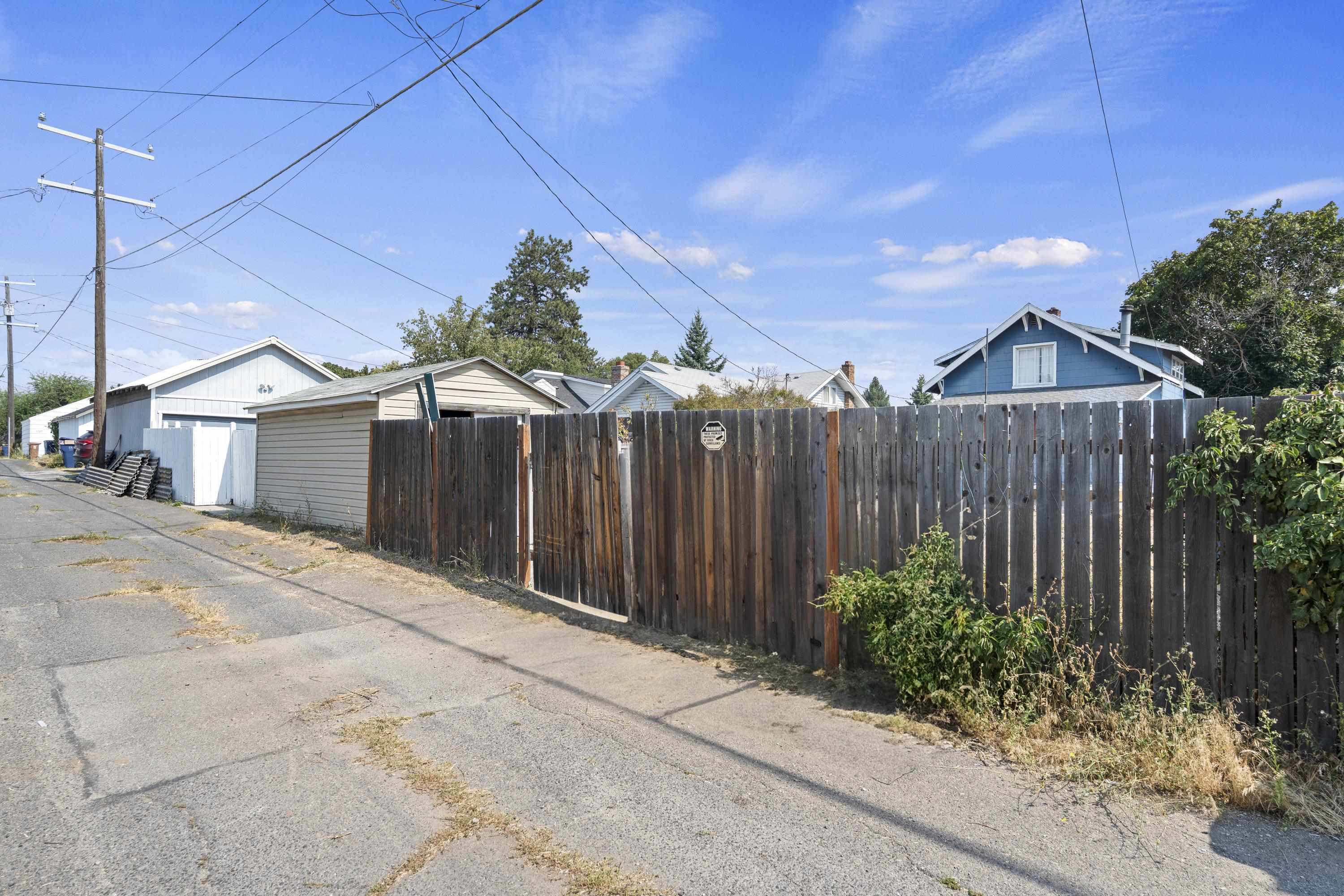 4711 North Stevens Street Spokane, WA 99205 - Photo 32 of 36