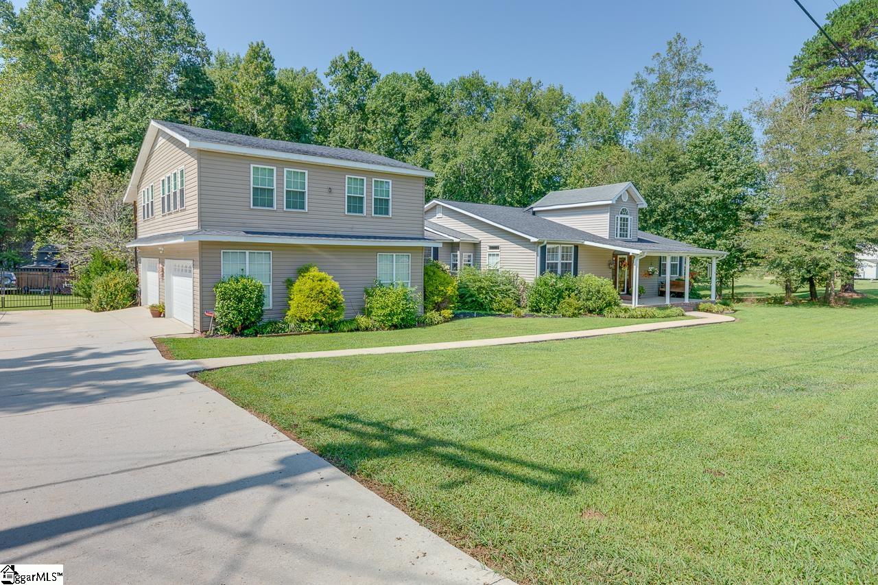 701 Antioch Road Easley, SC 29640 - Photo 2 of 36