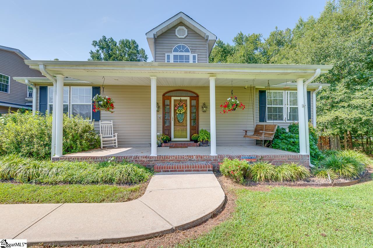 701 Antioch Road Easley, SC 29640 - Photo 3 of 36