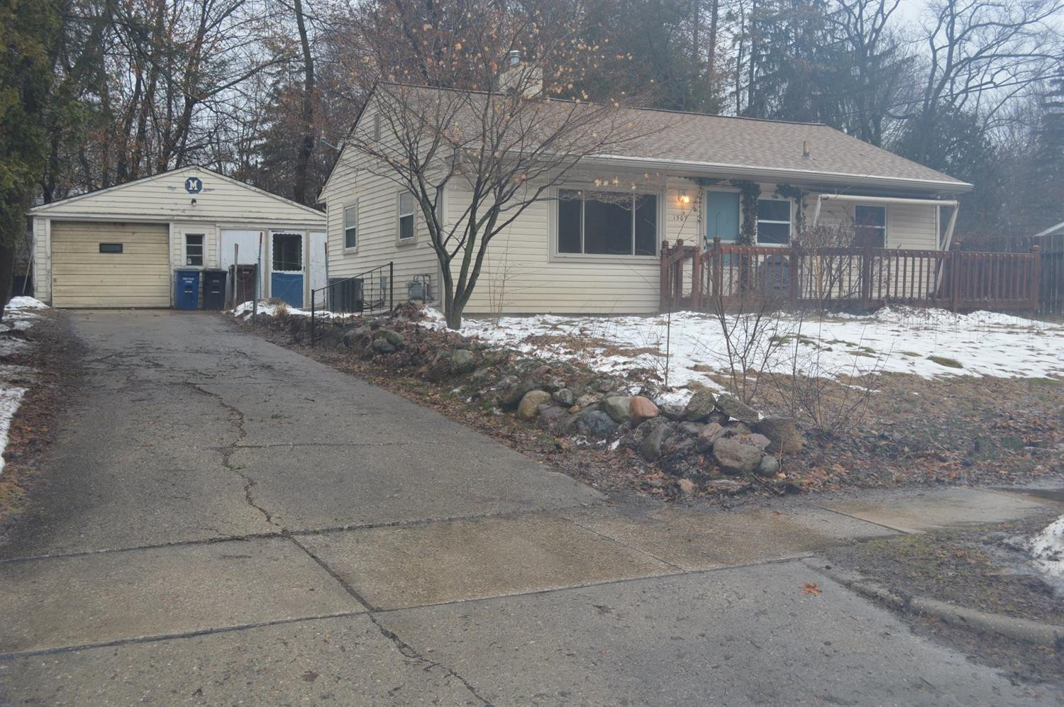 1507 Chandler Road Ann Arbor, MI 48105 - Photo 1 of 1 Photo 1