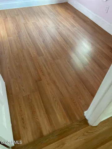 $1,900 | 361 Orange Street, Unit 1, Albany, NY 12206