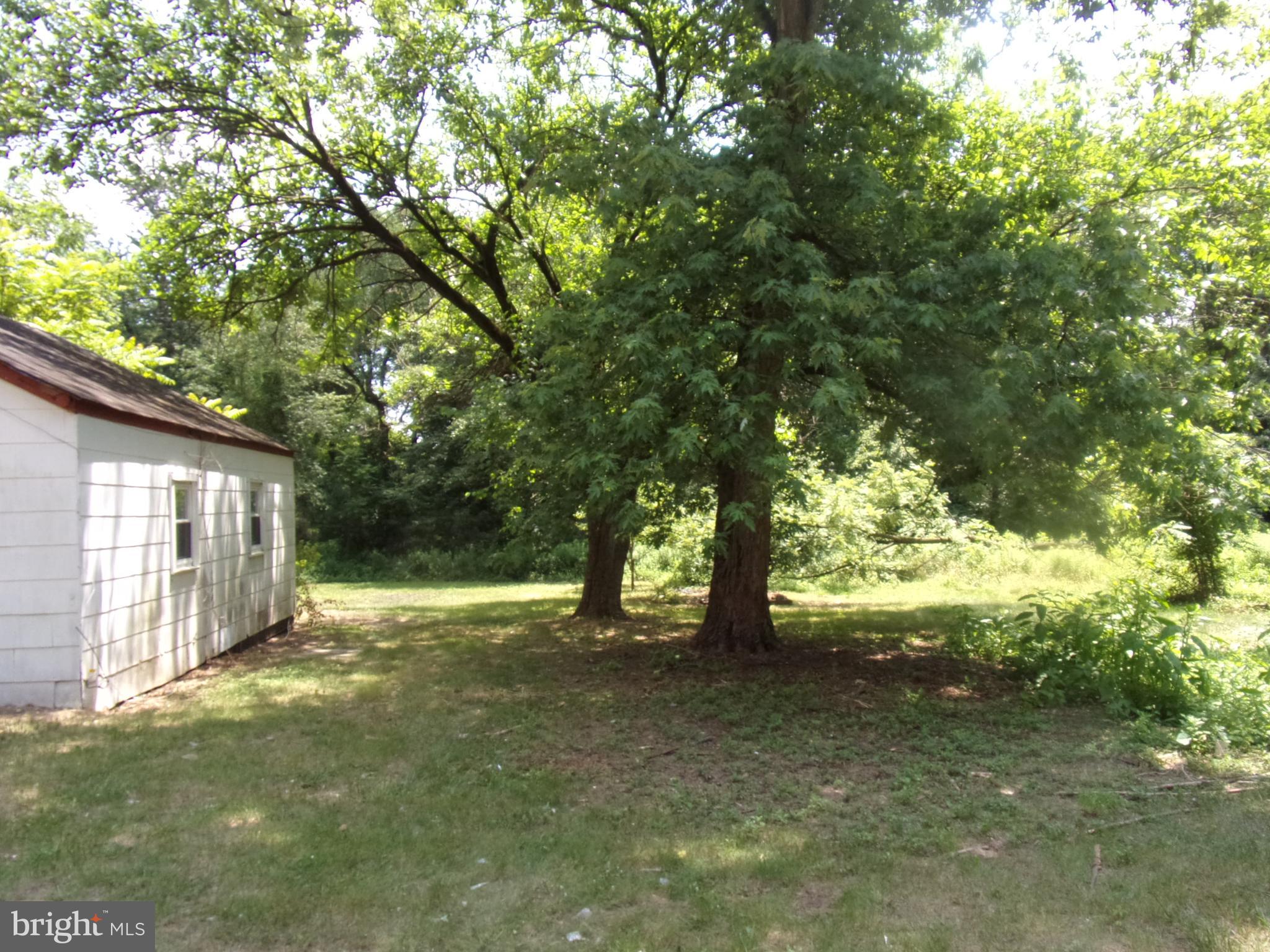 718 Fox Run Road Sewell, NJ 08080 - Photo 12 of 13 Exterior
