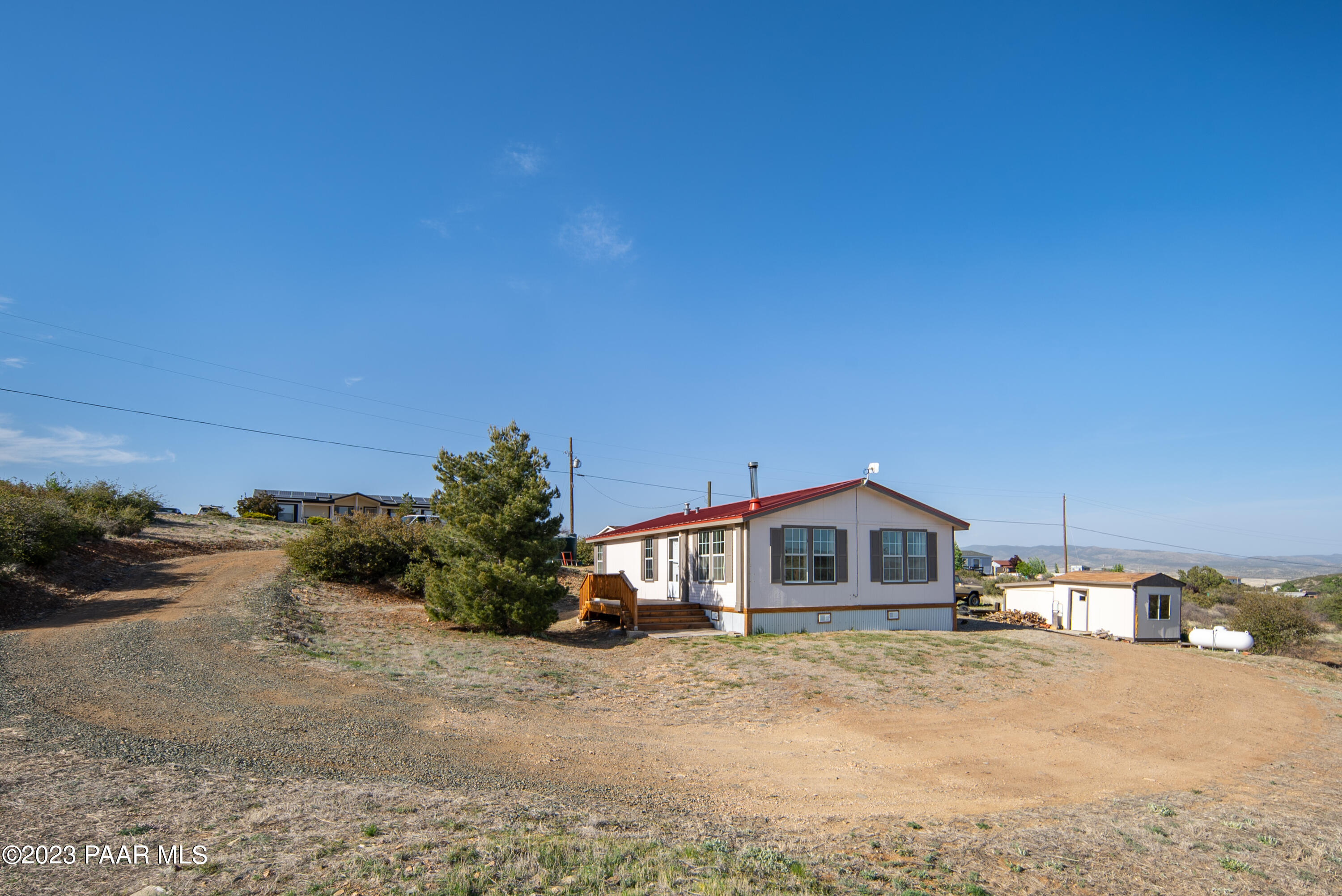 10825 Powerline Road Dewey-Humboldt, AZ 86327 - Photo 5 of 25 DSC00946
