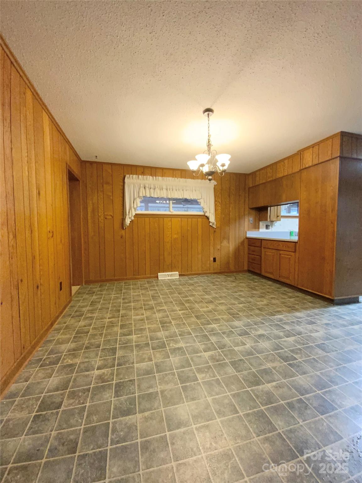 167 East High Road Bostic, NC 28018 - Photo 9 of 28 a view of a livingroom with kitchen