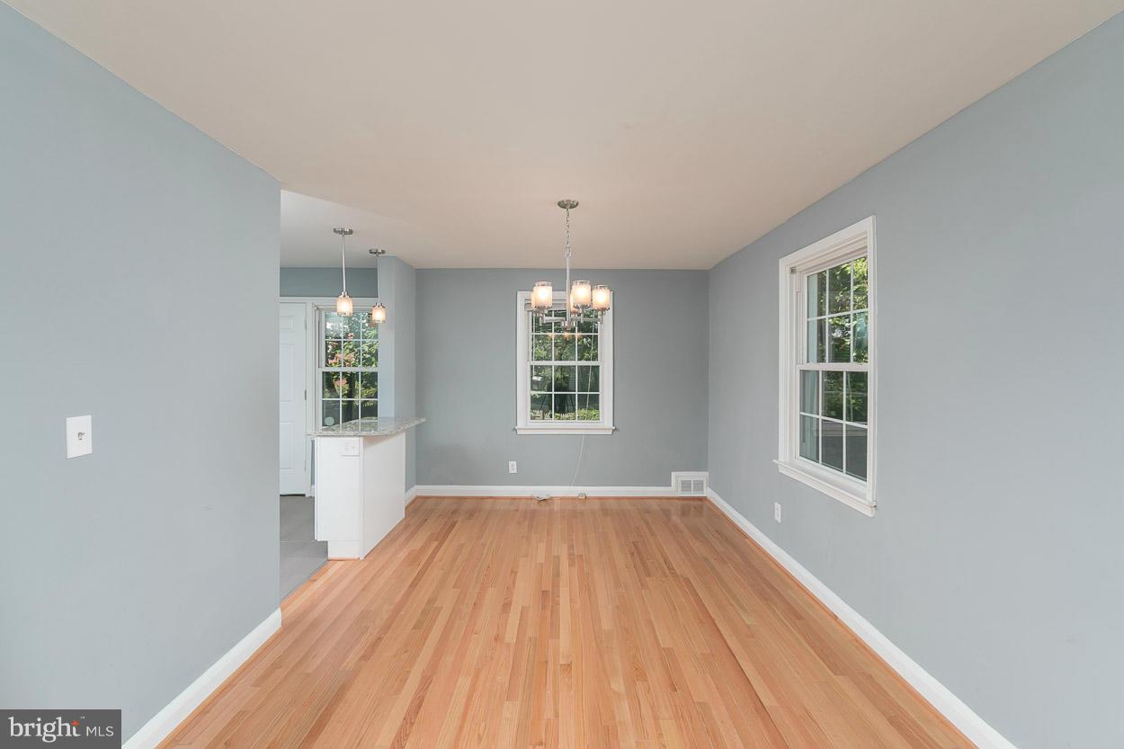6206 Catalpha Road Baltimore, MD 21214 - Photo 11 of 30 Dining Room