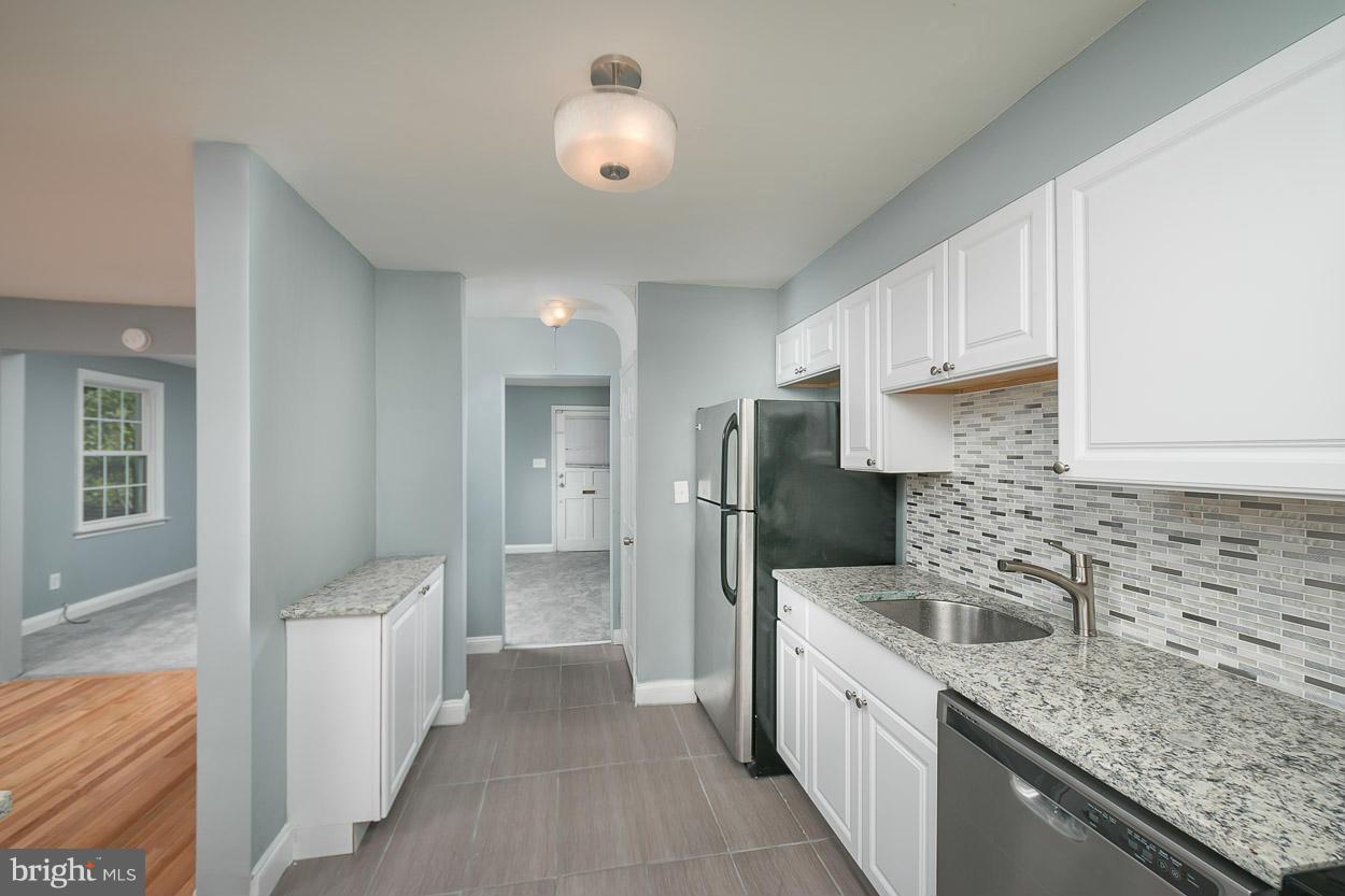 6206 Catalpha Road Baltimore, MD 21214 - Photo 14 of 30 Kitchen