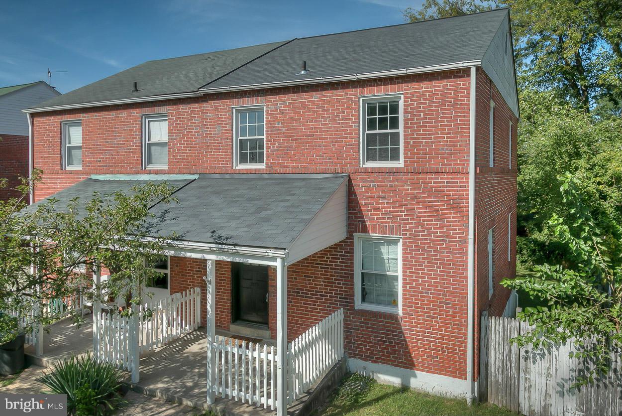 6206 Catalpha Road Baltimore, MD 21214 - Photo 3 of 30 Exterior (Front)