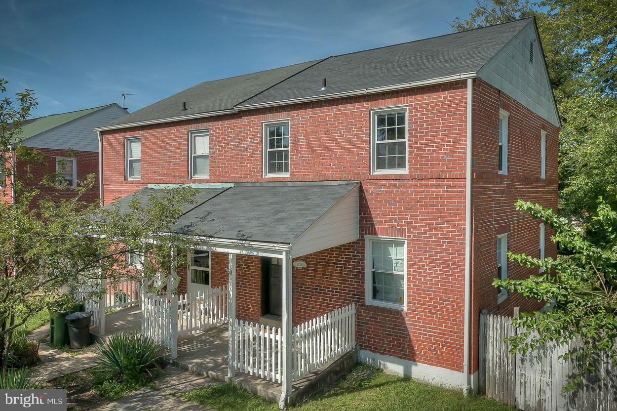 6206 Catalpha Road Baltimore, MD 21214 - Photo 4 of 30 Exterior (Front)
