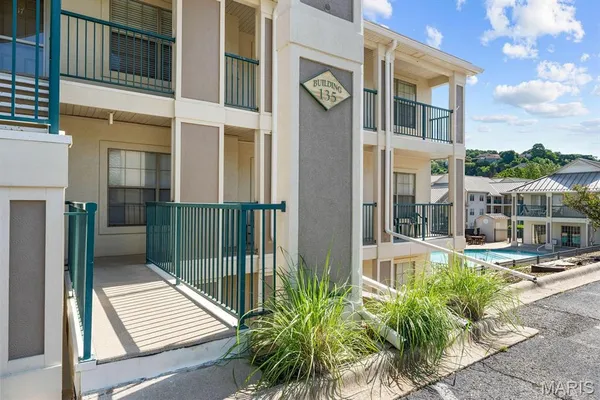 $259,900 | 135 Upper Emerald Bay Circle, Unit 6, Hollister, MO 65672
