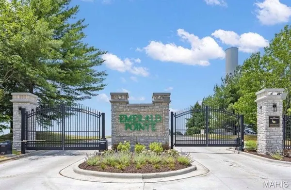 $259,900 | 135 Upper Emerald Bay Circle, Unit 6, Hollister, MO 65672