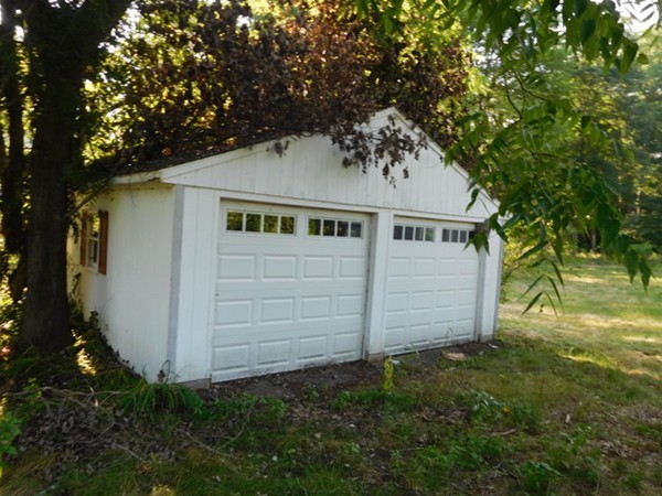 40 Hatchery Road Montague, MA 01351 - Photo 5 of 21 Gallery Image 5
