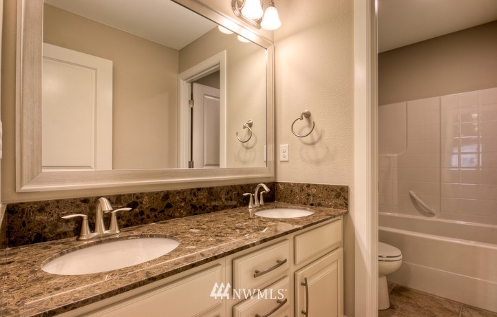 3930 187th Place Southeast, Unit 36 Bothell, WA 98012 - Photo 13 of 14 Gallery Image 13
