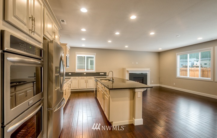 3930 187th Place Southeast, Unit 36 Bothell, WA 98012 - Photo 6 of 14 Gallery Image 6