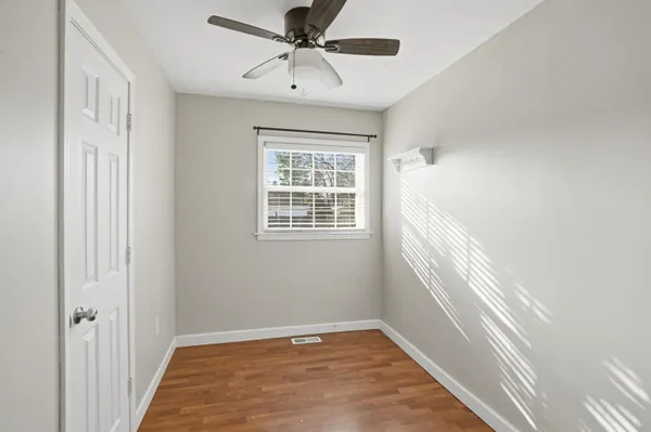 $249,900 | 316 Oak Circle, Crown Point, IN 46307