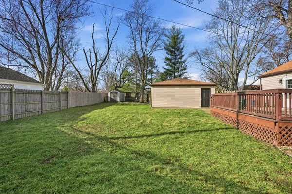 $249,900 | 316 Oak Circle, Crown Point, IN 46307