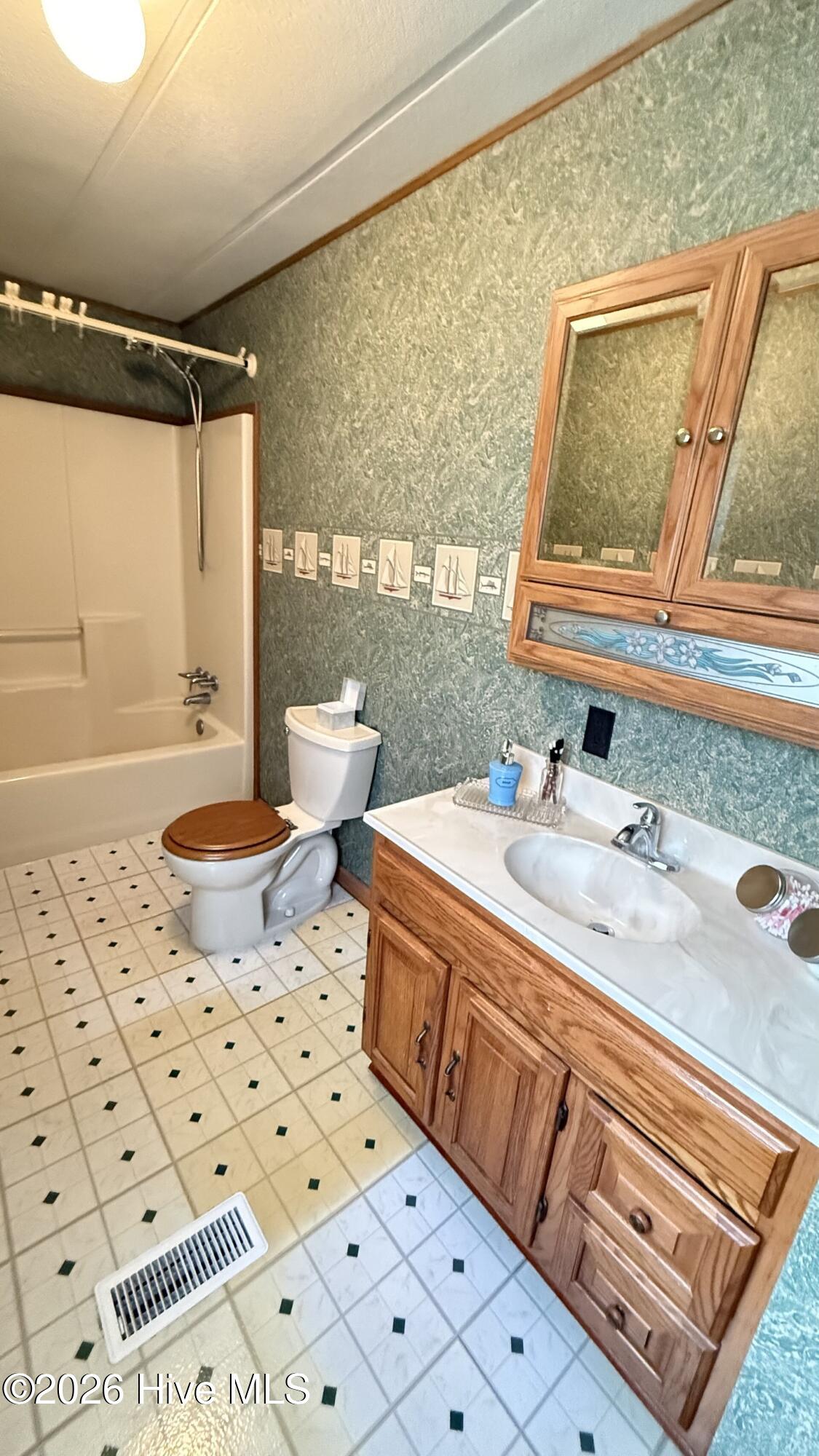 1068 Harrell's Loop Road Jacksonville, NC 28540 - Photo 14 of 28 bath