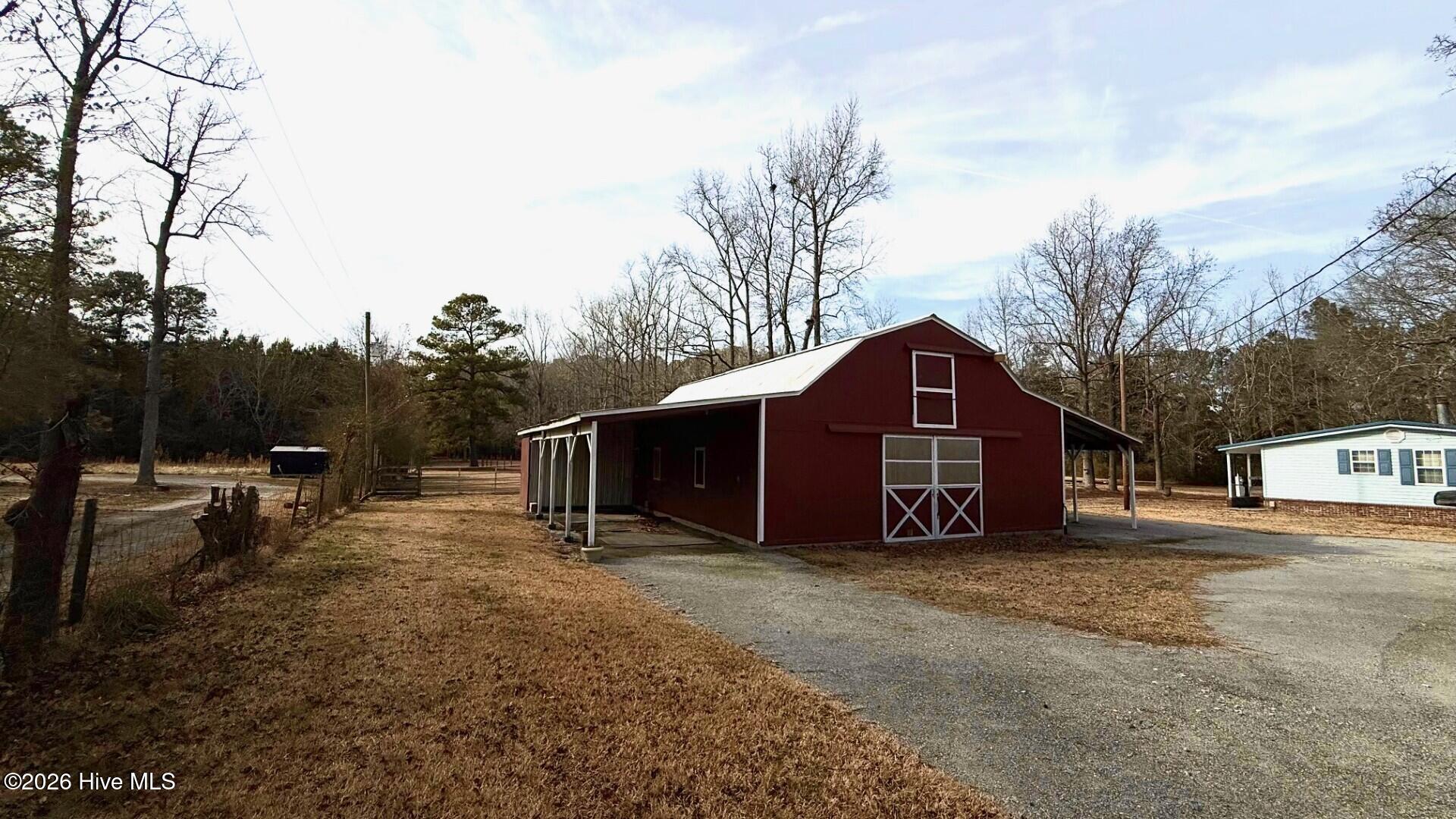 1068 Harrell's Loop Road Jacksonville, NC 28540 - Photo 28 of 28 barn