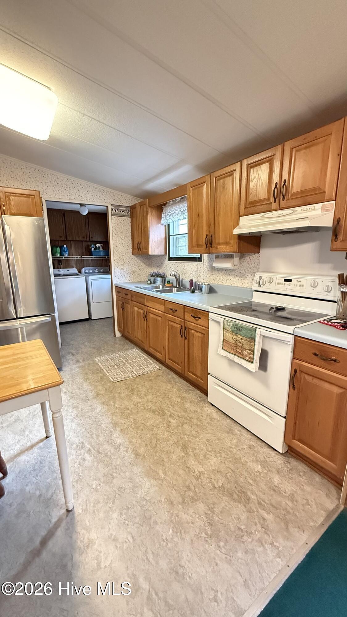 1068 Harrell's Loop Road Jacksonville, NC 28540 - Photo 6 of 28 kit 5