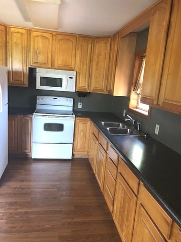 1569 Nelson Road Dixon, IL 61021 - Photo 9 of 17