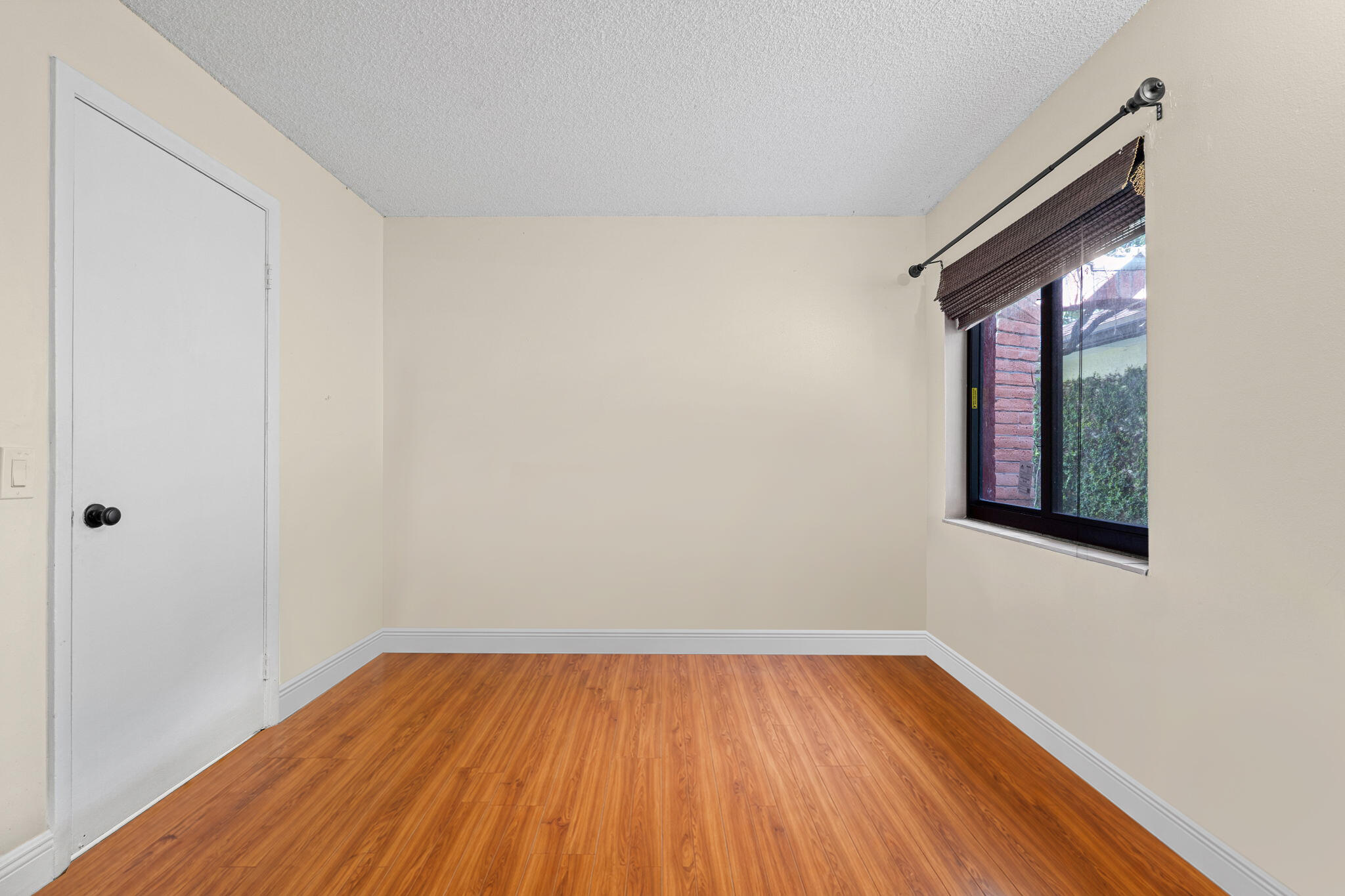 5441 Southwest 155th Place Miami, FL 33185 - Photo 38 of 76 41-web-or-mls-41