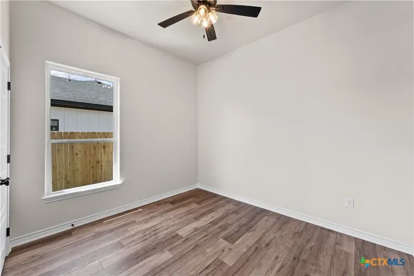 $359,900 | 210 Creek Plum Lane, Temple, TX 76502