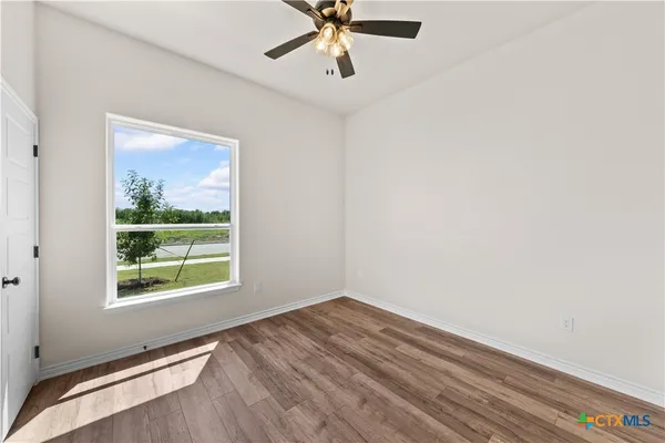 $359,900 | 210 Creek Plum Lane, Temple, TX 76502