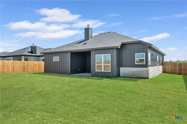 $359,900 | 210 Creek Plum Lane, Temple, TX 76502