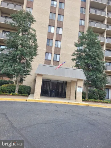 $1,850 | 3101 South Manchester Street, Unit 512, Falls Church, VA 22044
