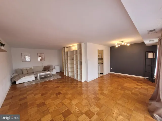 $1,850 | 3101 South Manchester Street, Unit 512, Falls Church, VA 22044