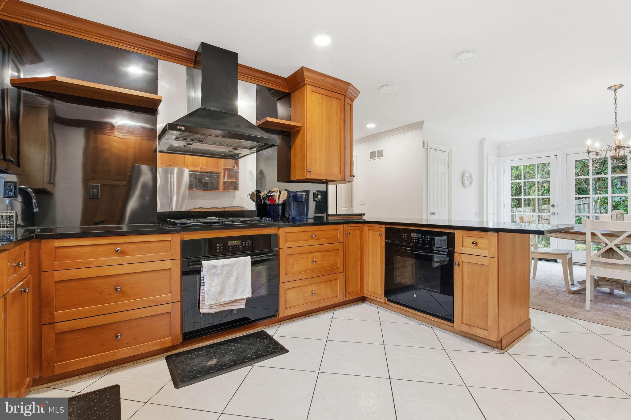 4800 Scarsdale Road Bethesda, MD 20816 - Photo 8 of 33 Kitchen
