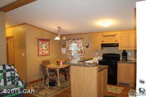 2060 Hickory Road Palmerton, PA 18071 - Photo 3 of 18 kitchen/dining