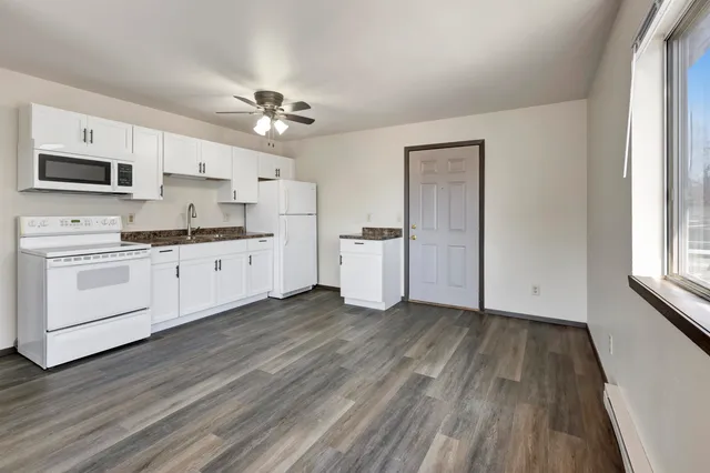 $498,000 | 815 Woodland Avenue, Oshkosh, WI 54901