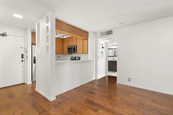 $406,000 | 6767 Friars Road, Unit 139, San Diego, CA 92108