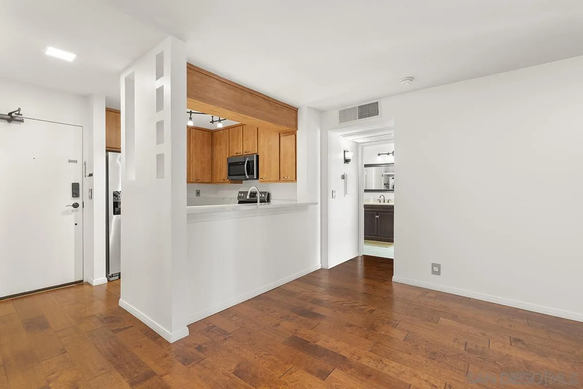 6767 Friars Road, Unit 139 San Diego, CA 92108 - Photo 24 of 55