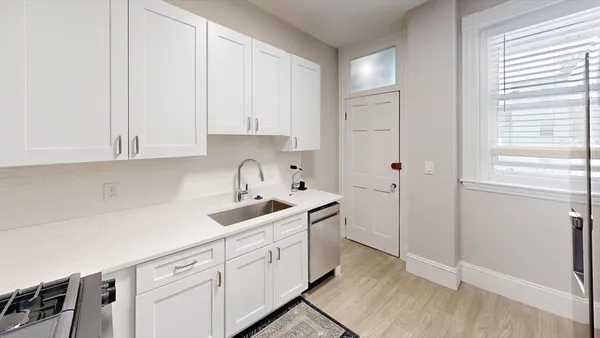 $4,650 | 6 Radcliffe Road, Unit 1, Boston, MA 02134