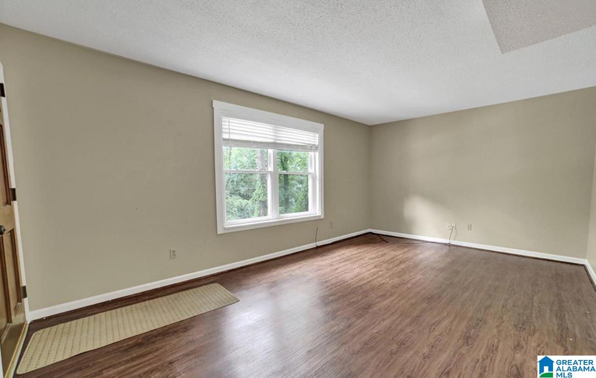 1506 Al Seier Road Birmingham, AL 35226 - Photo 3 of 18